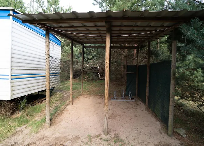 Lochneska U Vlkovskych Piskoven *