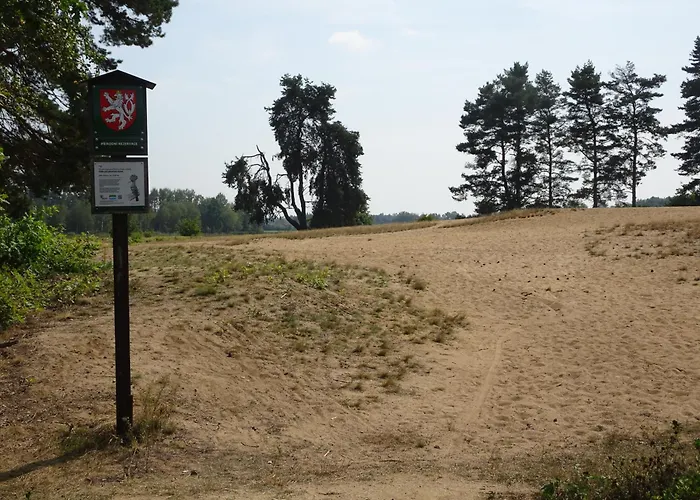 Lochneska U Vlkovskych Piskoven Campeggio